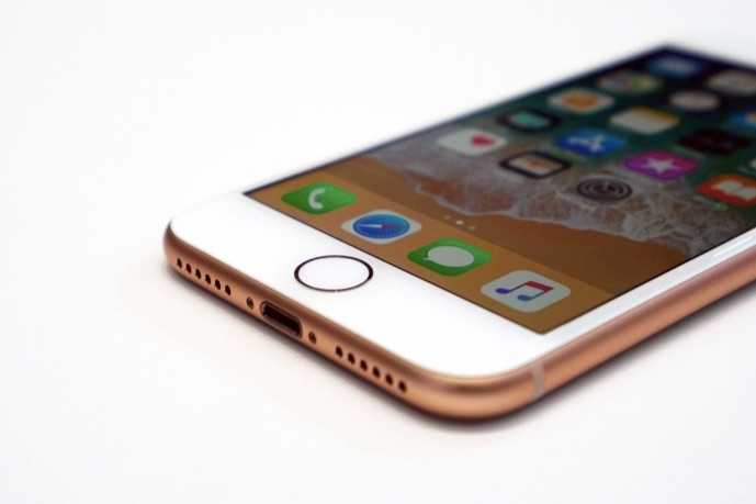 iPhone 8 İncelemesi iPhone 8 Satın Alınır mı?
