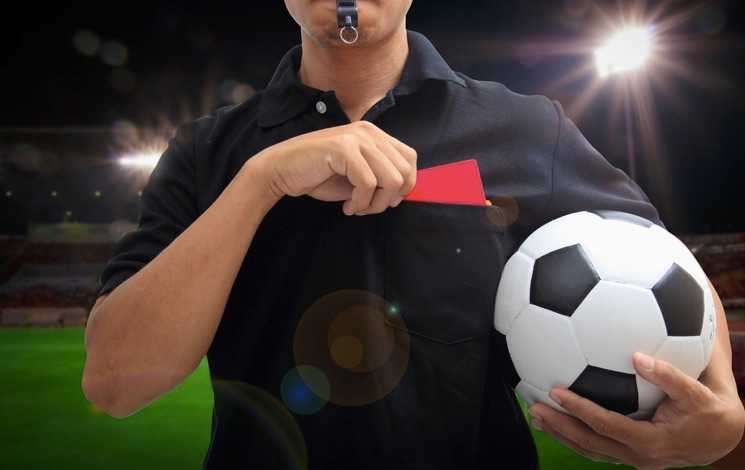 Dünya Kupası'nda kendi kalenize gol atmayın! Online dolandırıcılara kırmızı kart gösterin!