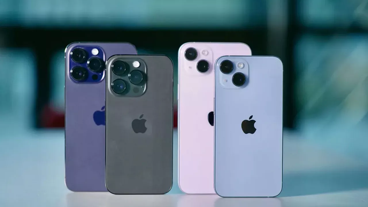 Apple, iPhone 15 lansmanını 1 ay erteleyecek!