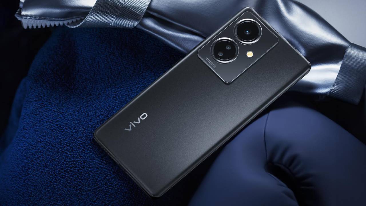 Vivo V29 5G, Google Play'de görüldü!