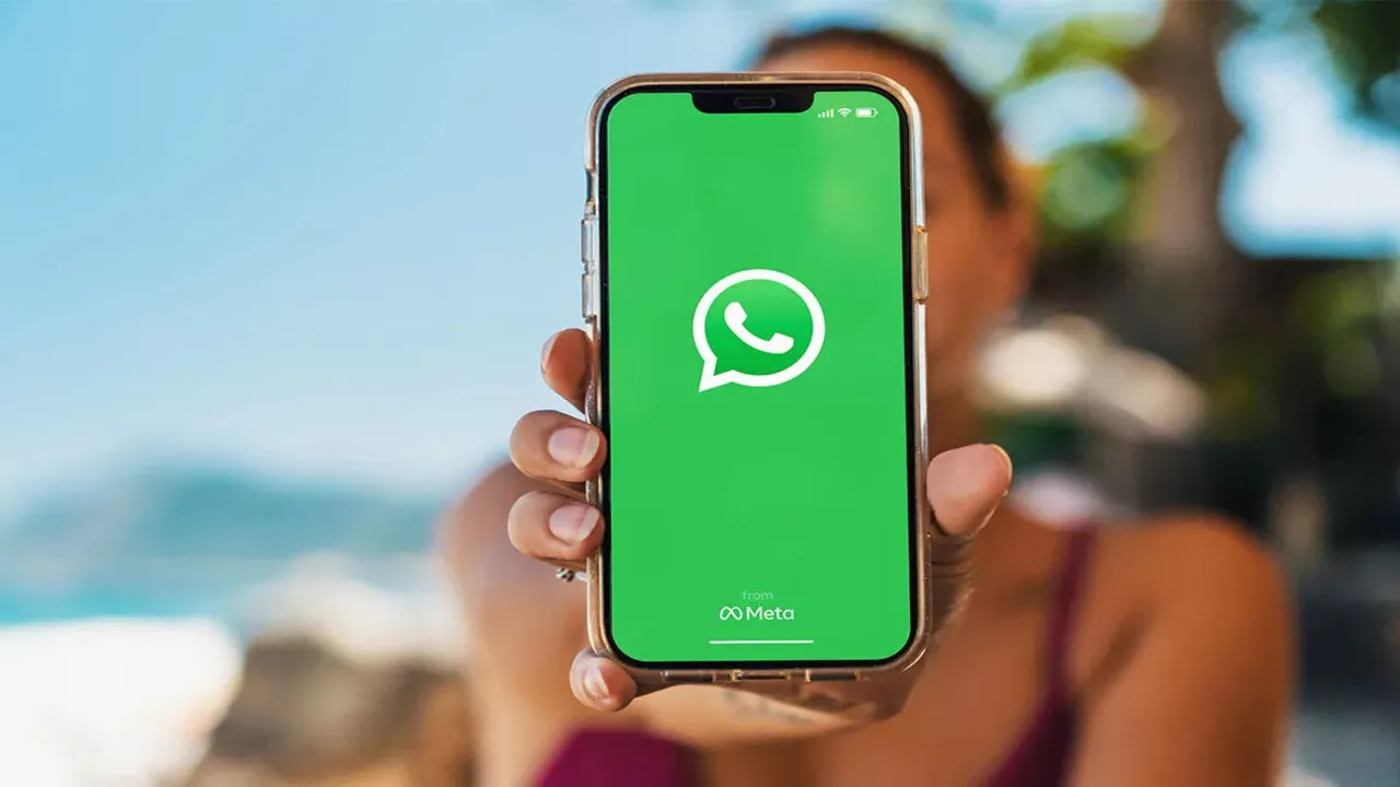 WhatsApp çıkartmalar için pratik özellik getiriyor!