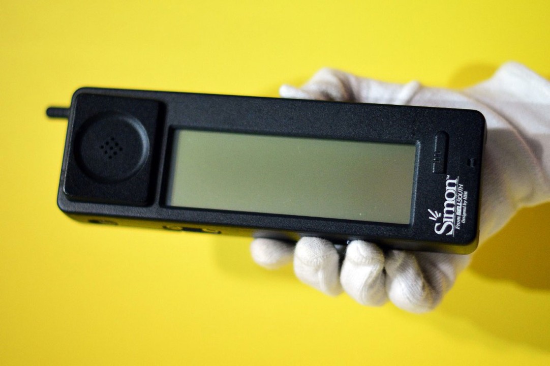 Günümüz akıllı telefonlarının "babası" IBM Simon 30 yaşına girdi