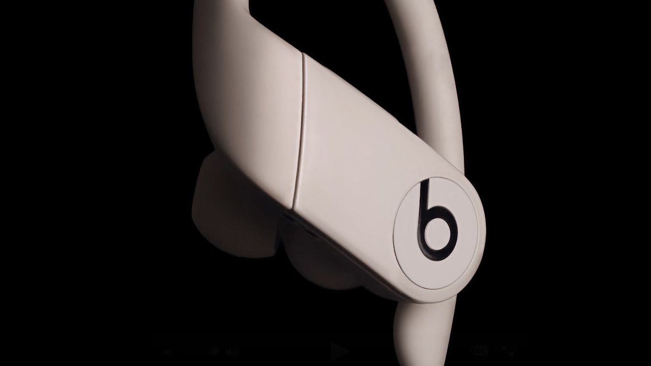 apple-powerbeats-pronun-fisini-cekiyor-1.jpg