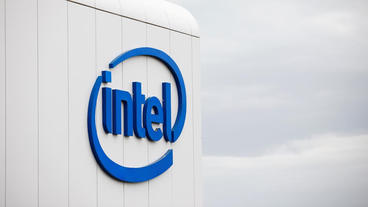 intel-yilin-ucuncu-ceyregini-hayal-kirikligiyla-kapatti-2.jpg