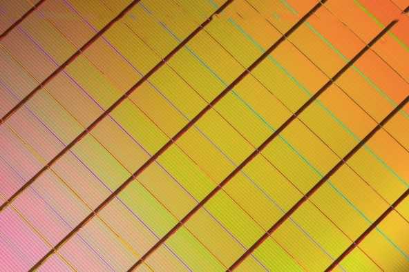 3D_XPoint_Wafer_Close-Up