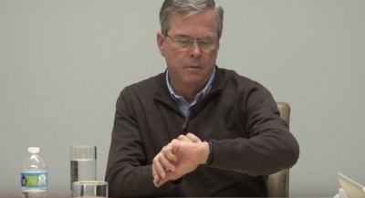 George W. Bush’un Kardeşi Apple Watch Yüzünden Rezil Oldu!