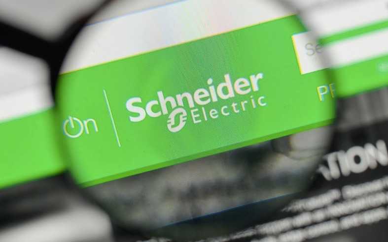 Schneider Electric’e 2 ödül